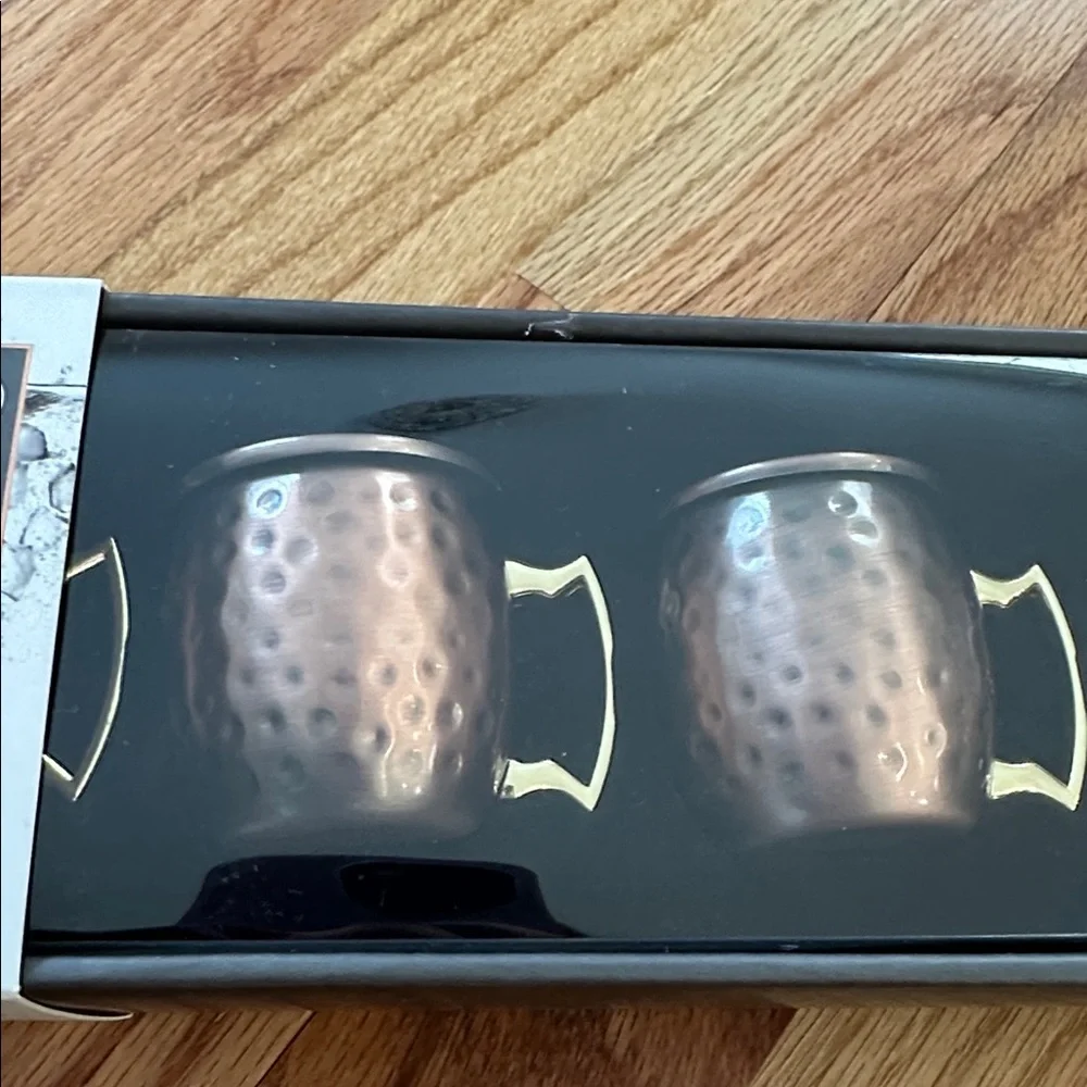 New 4 pack Moscow Mule shot mugs hammered tarnished finish